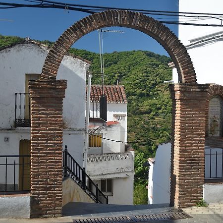 Casa La Puente Jubrique Exterior foto